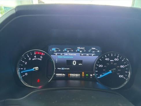 Used 2017 Ford F250 Lariat w/ Lariat Ultimate Package AWD/4WD image 2