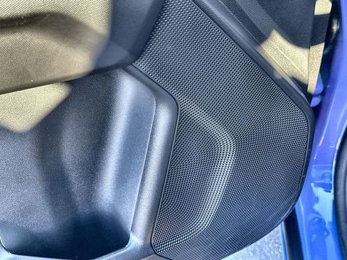 New 2025 GMC Canyon Elevation w/ Convenience Package image 25