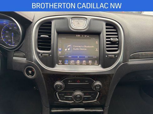 Used 2016 Chrysler 300 C image 13