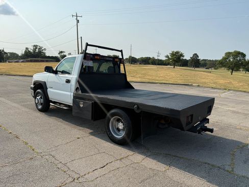 Used 2007 Chevrolet Silverado 3500 2WD Regular Cab image 6