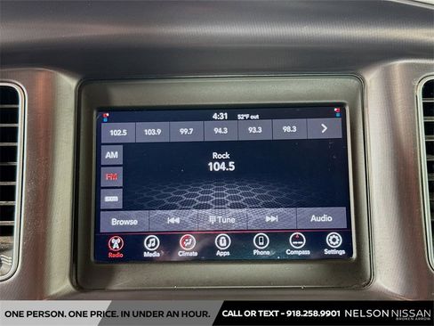 Used 2020 Dodge Charger SXT image 14