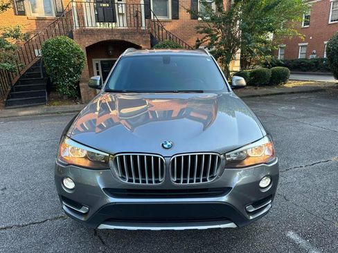 Used 2017 BMW X3 sDrive28i RWD image 4