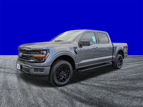 Certified 2026 Ford F150 XLT w/ XLT Black Appearance Package image 8