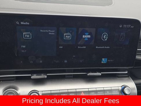 Certified 2025 Hyundai Kona SEL FWD image 8