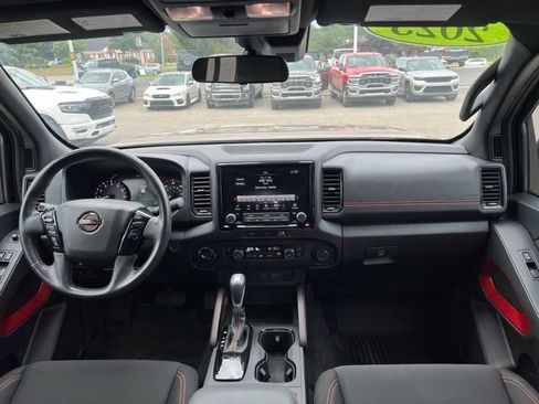 Used 2023 Nissan Frontier PRO-4X w/ Tow Package AWD/4WD image 14
