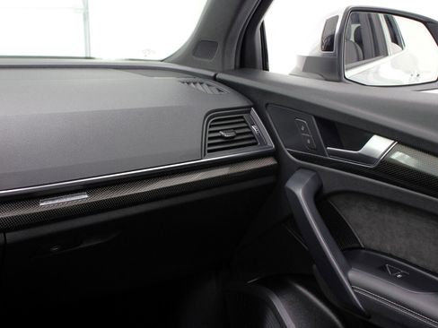Used 2020 Audi SQ5 Premium Plus w/ Premium Plus Package image 56