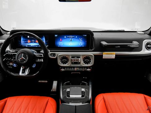 Used 2026 Mercedes-Benz G 63 AMG 4MATIC image 36