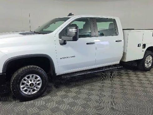 Used 2022 Chevrolet Silverado 2500 W/T w/ WT Fleet Convenience Package AWD/4WD image 5