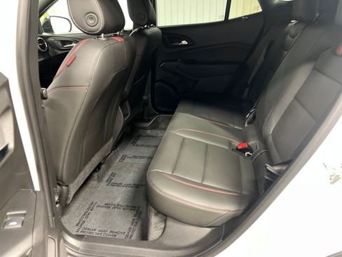 Certified 2025 Chevrolet Trax RS w/ Driver Confidence Package image 14