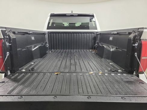 Used 2026 Toyota Tacoma SR5 RWD image 10