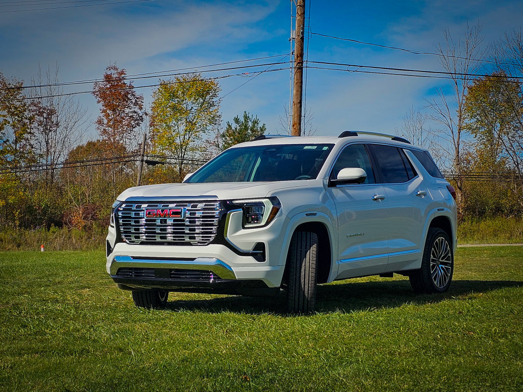 New 2027 GMC Terrain Denali AWD/4WD image 7