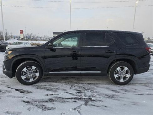 New 2025 Honda Pilot EX-L image 6