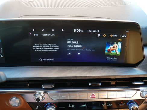 Certified 2025 Kia Telluride SX Prestige X-Line AWD/4WD image 22
