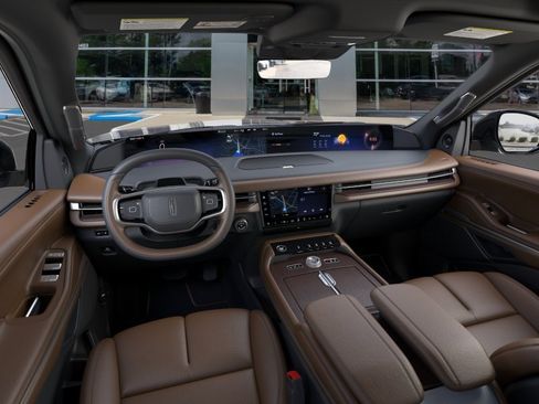New 2026 Lincoln Navigator Reserve AWD/4WD image 9