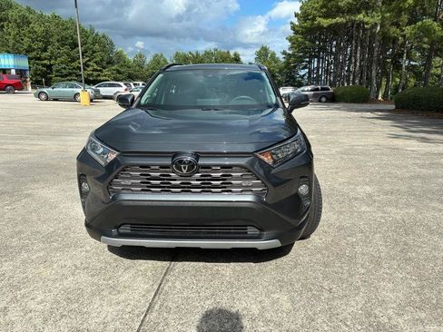 Used 2021 Toyota RAV4 Limited FWD image 19
