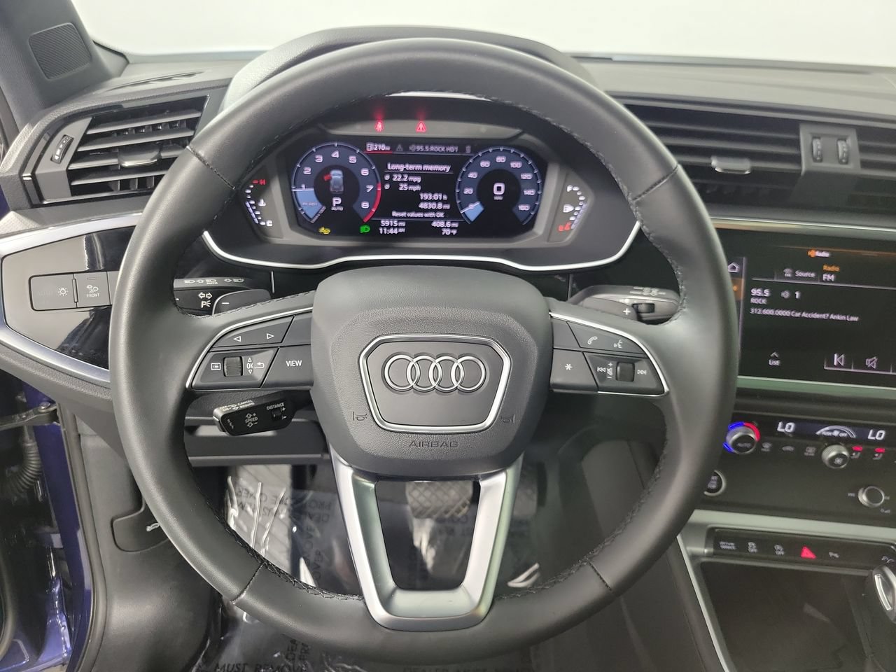 Used 2025 Audi Q3 2.0T Premium w/ Convenience Package AWD/4WD image 22