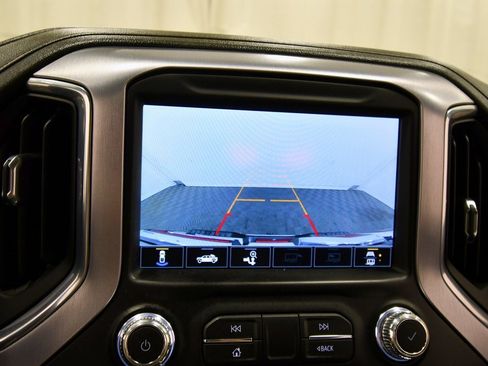 Used 2021 GMC Sierra 2500 SLT w/ SLT Convenience Package image 25