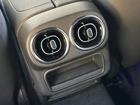 New 2026 Mercedes-Benz GLC 300 image 23