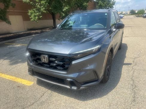 Used 2025 Honda CR-V Sport image 9