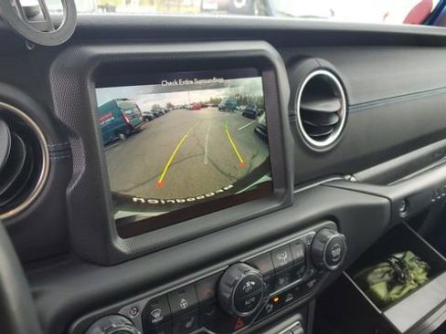 Used 2022 Jeep Wrangler Unlimited Rubicon 4xe w/ Steel Bumper Group image 18