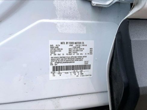 Used 2024 Ford Edge SEL image 35