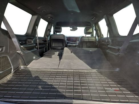 Used 2022 Jeep Wagoneer Series III w/ Flexible Seating Group image 38