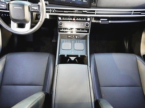 Certified 2025 Hyundai Santa Fe SEL image 21