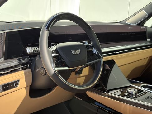 New 2026 Cadillac Escalade IQ Sport 2 w/ LPO, ONYX Package image 19