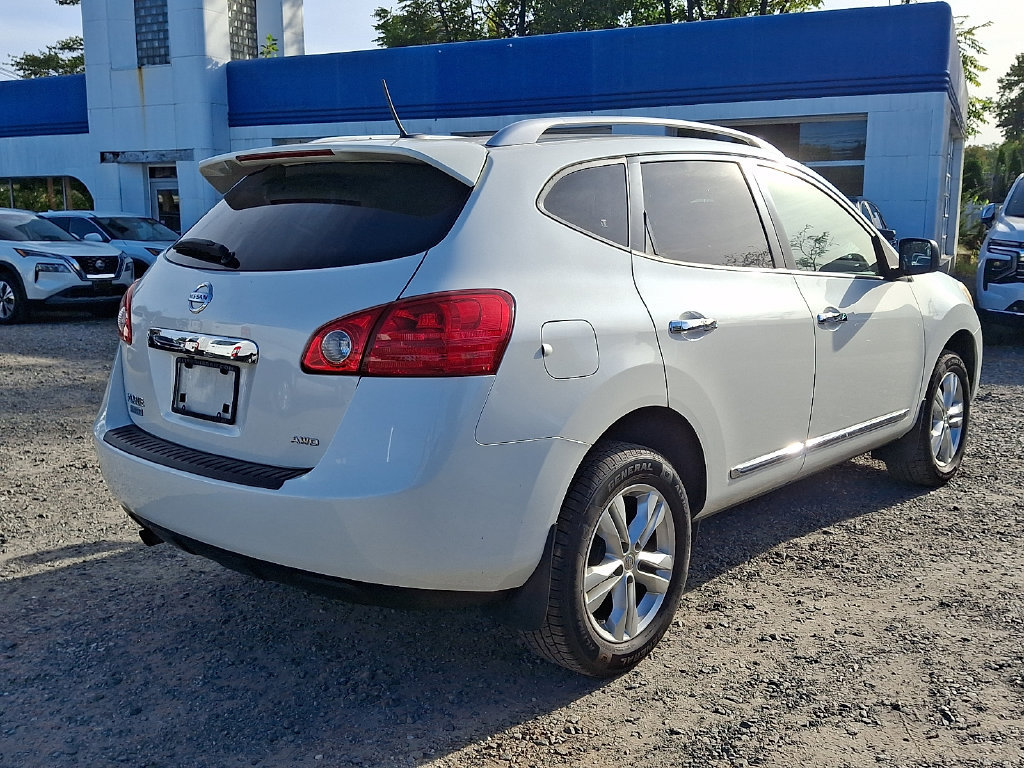 Used 2015 Nissan Rogue S w/ Convenience Package AWD/4WD image 8