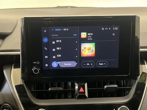 Used 2024 Toyota Corolla SE image 16