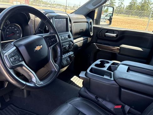 Used 2020 Chevrolet Silverado 2500 LT w/ Convenience Package AWD/4WD image 14