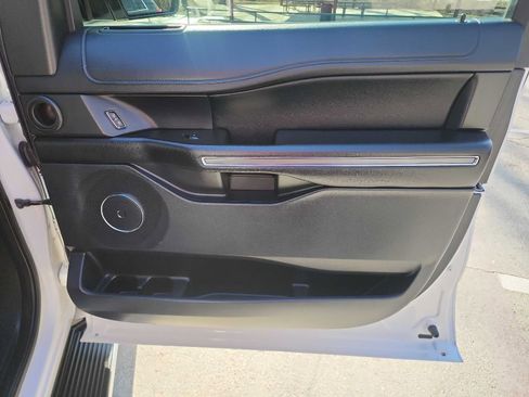 Used 2019 Ford Expedition Max XLT w/ Equipment Group 202A image 38