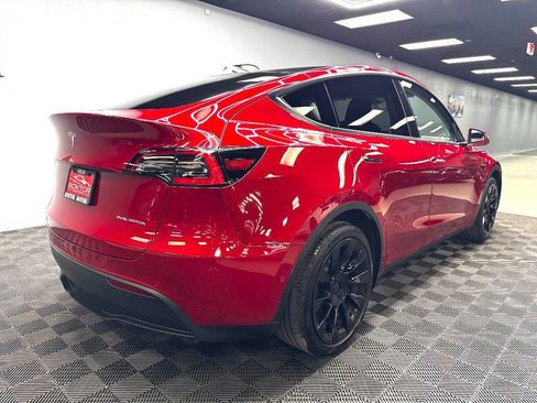 Used 2021 Tesla Model Y Long Range AWD/4WD image 14