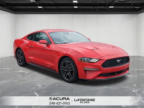 Used 2023 Ford Mustang Premium image 7