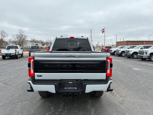 Used 2025 Ford F250 Platinum image 4