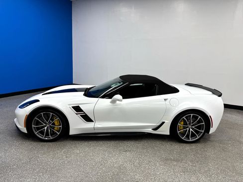 Used 2019 Chevrolet Corvette Grand Sport w/ Z07 Performance Package image 4