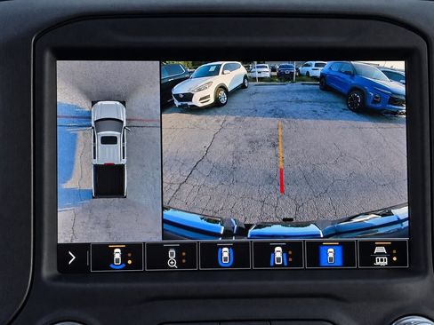 Certified 2022 GMC Sierra 1500 AT4 w/ AT4 Premium Package AWD/4WD image 24