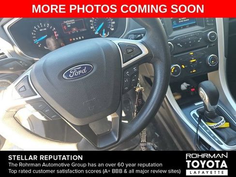 Used 2016 Ford Fusion SE FWD image 7