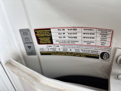 Used 2020 Audi S4 Premium Plus w/ Premium Plus Package image 35