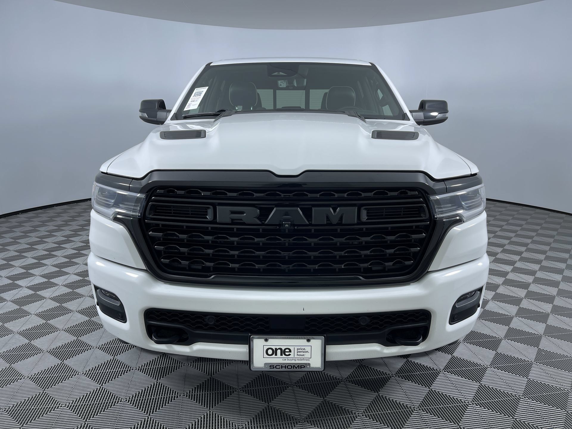 Used 2025 RAM 1500 Limited AWD/4WD image 33