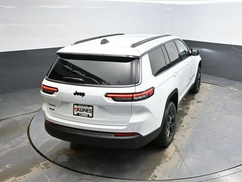 New 2026 Jeep Grand Cherokee L 4WD image 36