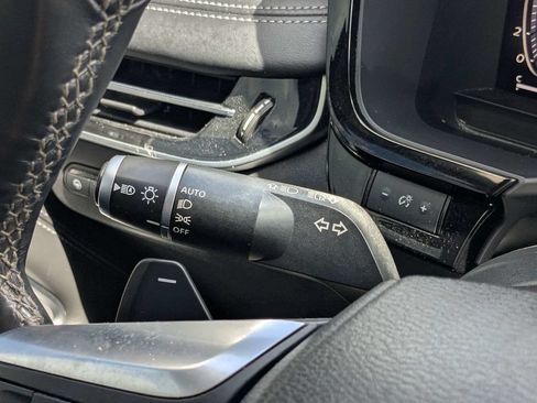 Used 2023 INFINITI QX60 Sensory w/ Cargo Package AWD/4WD image 24