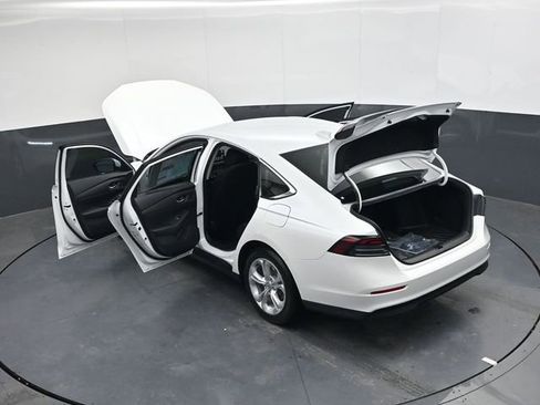 New 2026 Honda Accord LX image 38