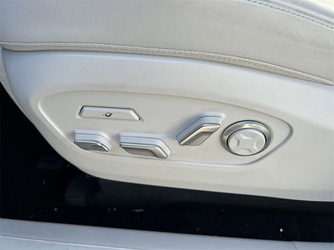 New 2026 Hyundai Ioniq 9 Limited image 23