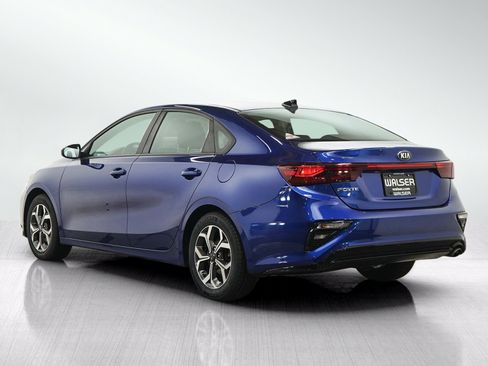 Used 2020 Kia Forte LXS FWD image 3