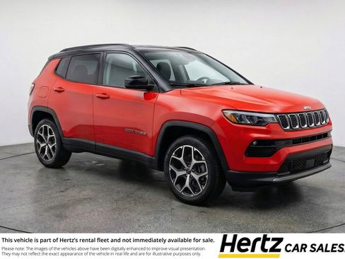 Used 2025 Jeep Compass Limited AWD/4WD image 1
