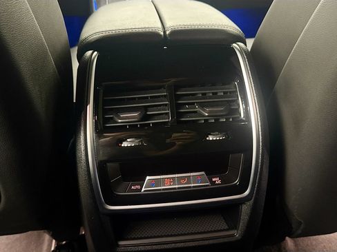 Used 2021 BMW X5 sDrive40i w/ M Sport Package RWD image 25