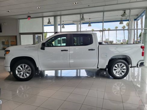 Used 2026 Chevrolet Silverado 1500 Custom RWD image 29