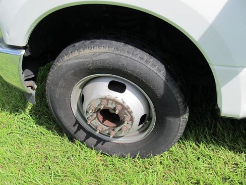 Used 2017 Ford F350 XL w/ Power Equipment Group image 19