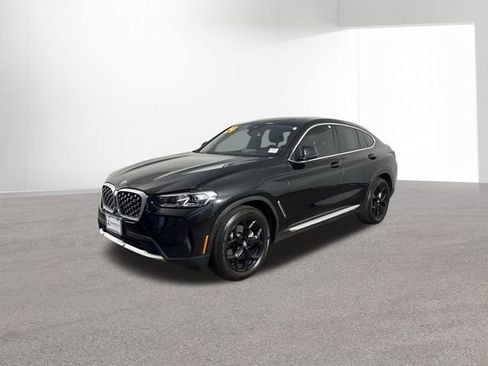 Used 2024 BMW X4 xDrive30i w/ Parking Assistance Package image 24